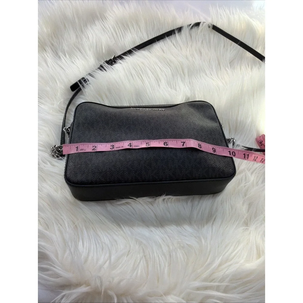 Michael Kors Jet Set Item East West Shoulder Crossbody Bag‎ MK Black/Silver